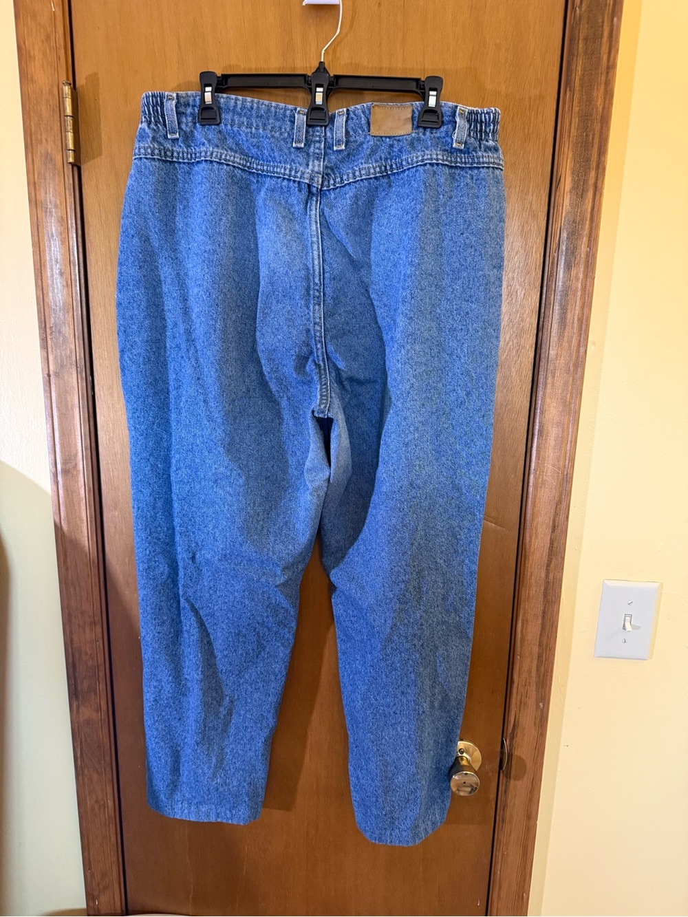 Lee Women's Cropped High-Rise Jeans in Blue Wash - Picture 1 of 7